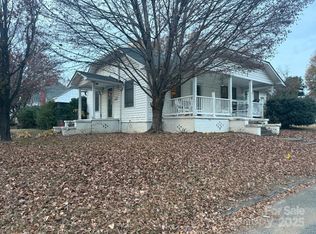 352 Kerr St NW, Concord, NC 28025