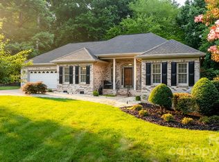 55 Wittenburg Springs Dr, Taylorsville, NC 28681
