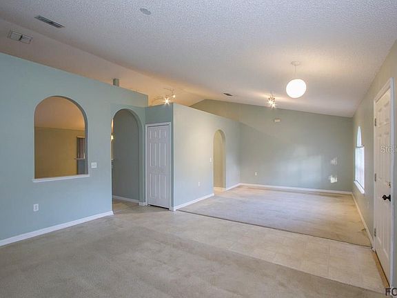 4th image of 40 Reidsville Dr