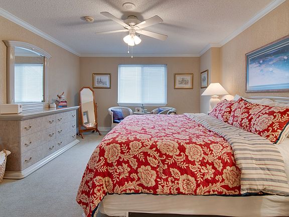 3rd image of 3575 Lone Star Cir Suite 604