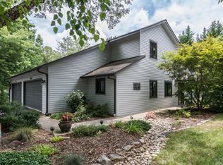106 Cimarron Dr, Asheville, NC 28803