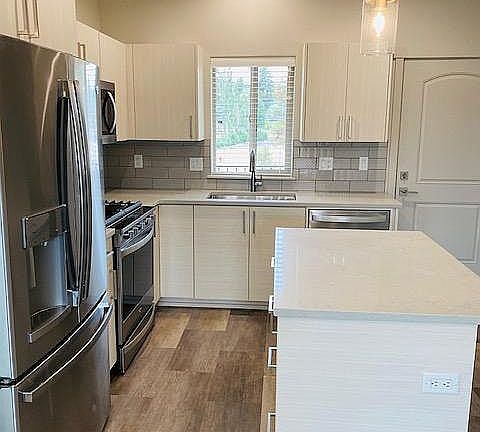 Unit 2 - Kitchen