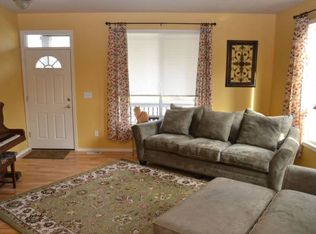 6122 SE Steele St, Portland, OR