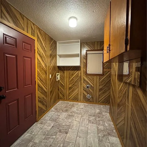 1005 Saltillo St — Photo 3
