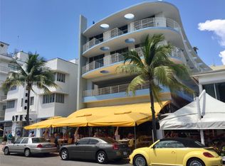 Discovering 1052 Ocean Drive, Miami Beach, FL: A Traveler's Guide