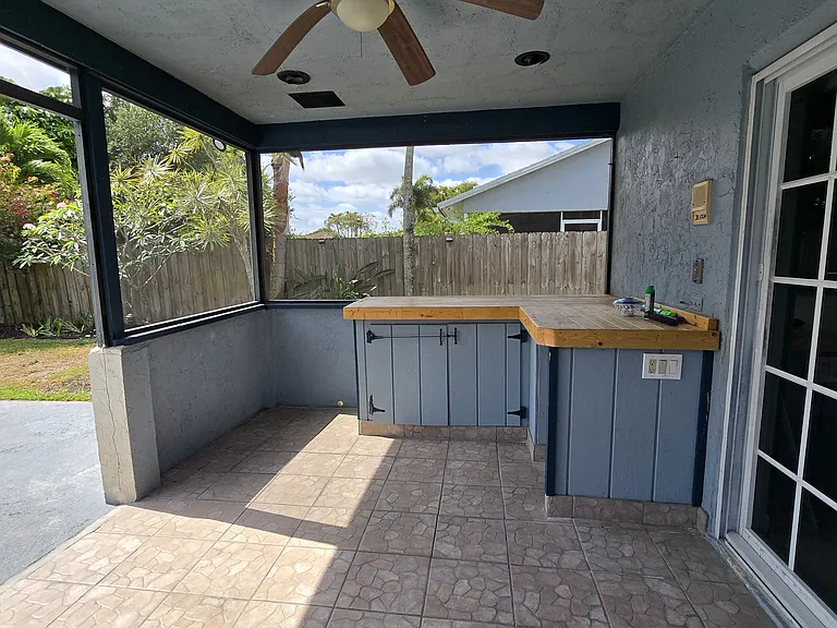 128 Swan Pkwy E — Photo 20