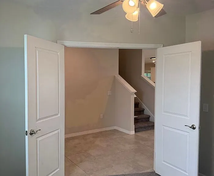 1042 Michelangelo Ln — Photo 17