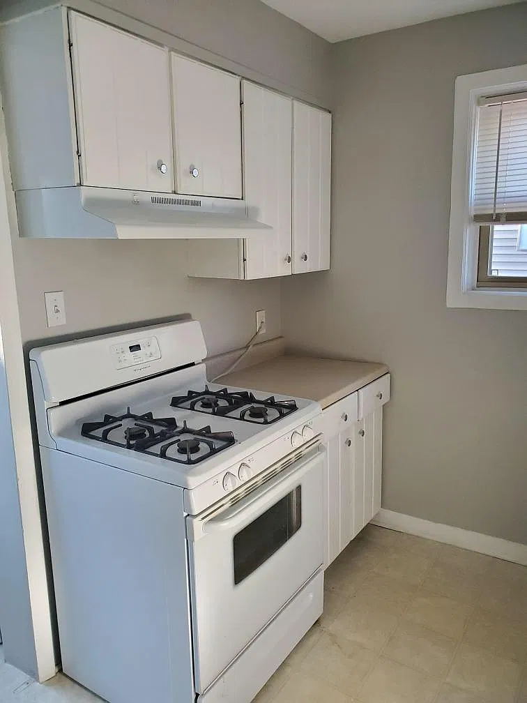 323 Marcy Street — Photo 4
