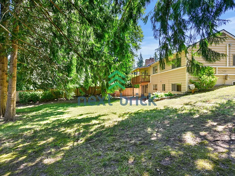 21638 SE 32nd Pl — Photo 29