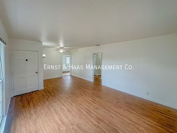 5th image of 1618 E 63rd St