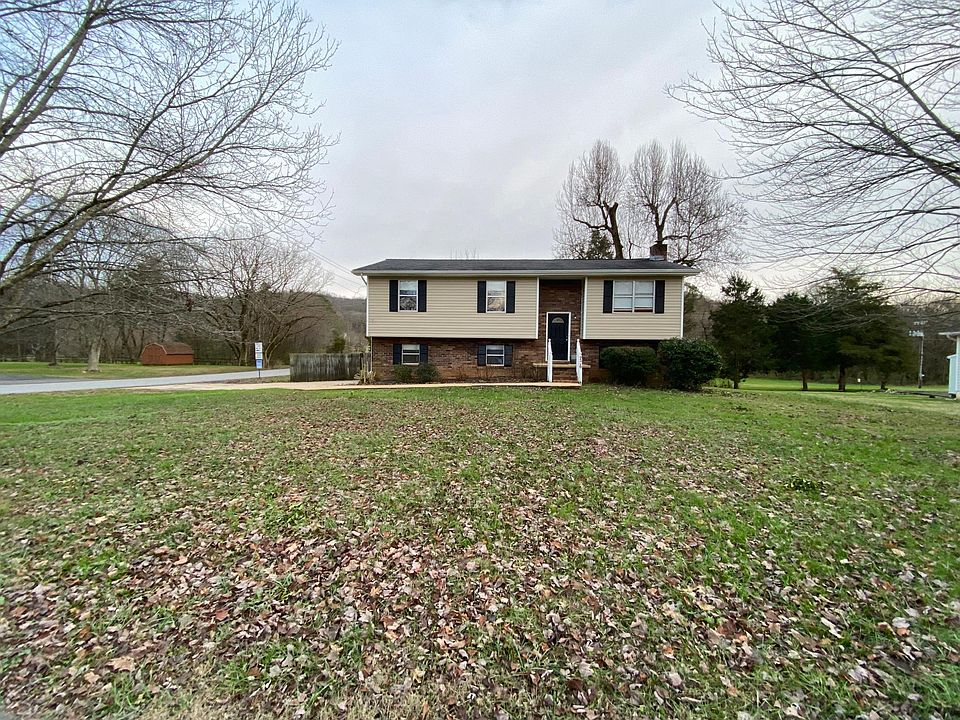 1st image of 276 Vermont Dr NW