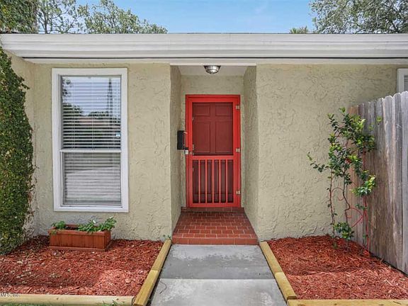3rd image of 4320 Galileo Ave