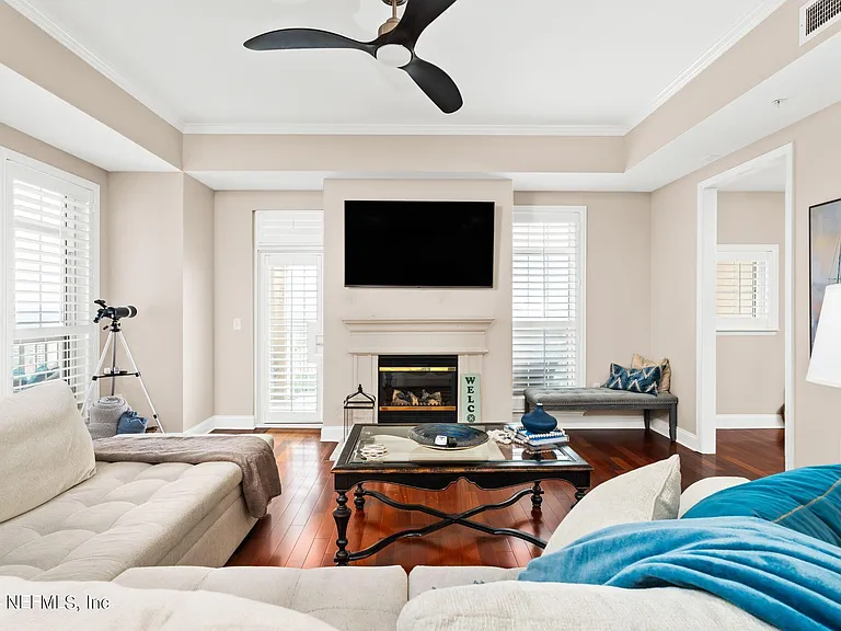 400 E Bay St #2206 — Photo 23