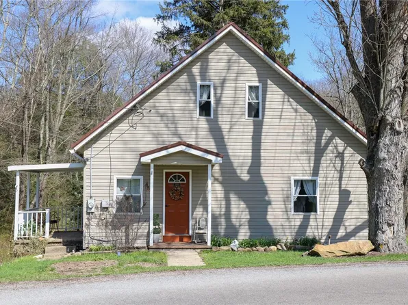 1021 Leesburg Station Rd, Mercer, PA 16137