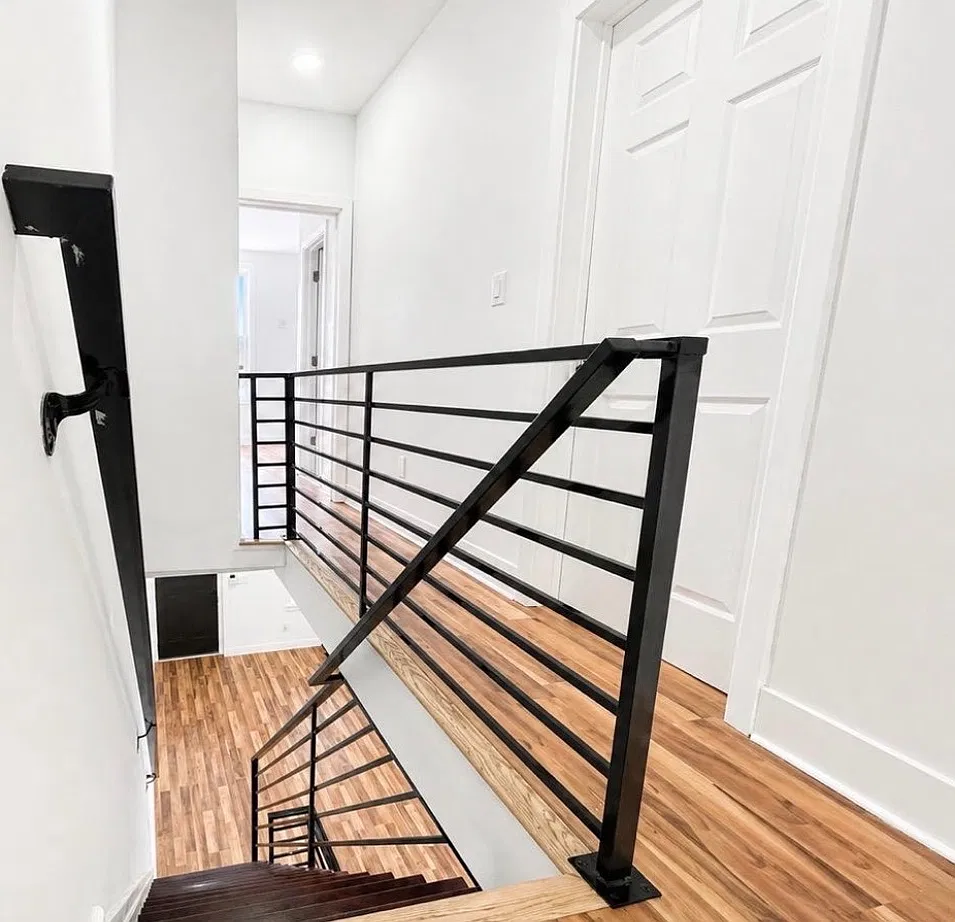 3872 Poplar St — Photo 2
