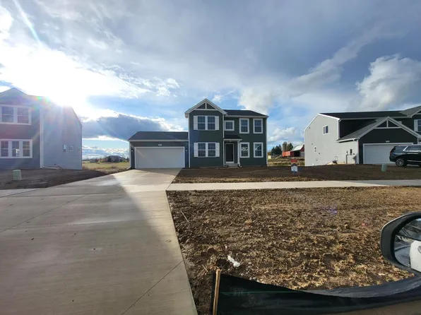 5014 Apollo Ln SE, Caledonia, MI 49316