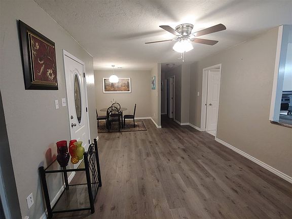 3rd image of 5710 NW Ash Ave