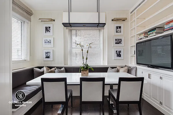 Sold by Coldwell Banker Warburg | media 6