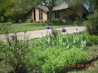 1103 Lariat Cir, Red Oak, TX 75154