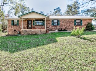 768 Davis Chapel Rd, La Follette, TN 37766