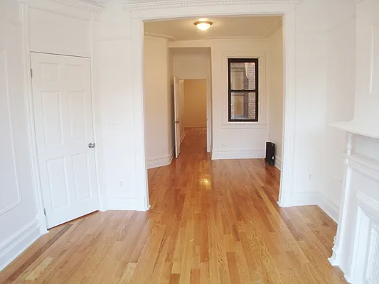 Rented by DSA Realty | media 30