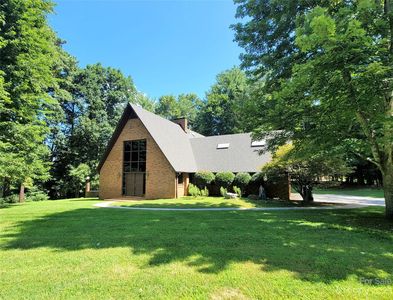 101 La Bellevue St, Morganton, NC, 28655