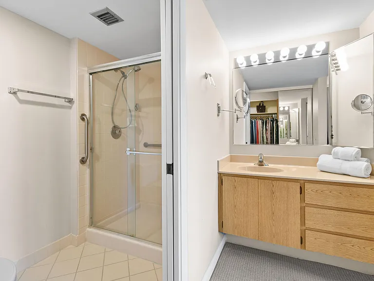 501 S Seas Dr #206 — Photo 28