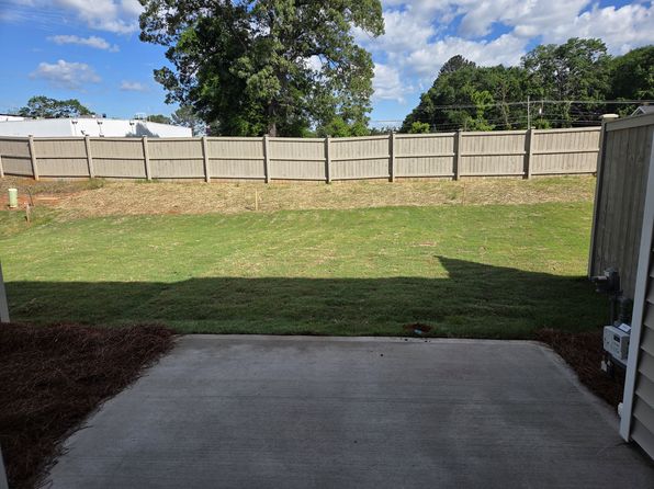 675 Blossom Run, Spartanburg, SC 29307