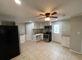 2203 Mercedes Rd #B, Denton, TX 76205