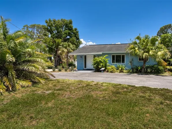 2216 Lake Shore Dr, Nokomis, FL 34275