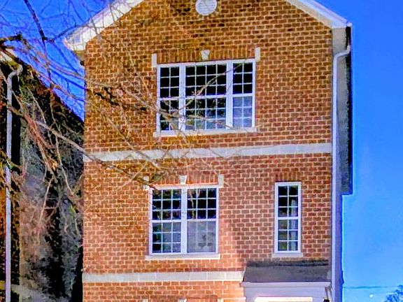 2nd image of 304 N Parkside Ave