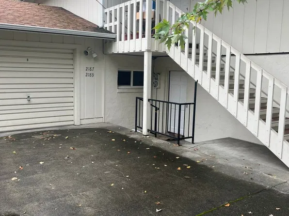 7039-1t - 2187 & 2189 NW North Hill Drive, 2187 & 2189 NW North Hill Dr #2189, Grants Pass, OR 97526