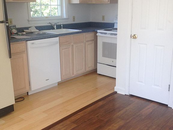 Kitchen/Living Room Combo