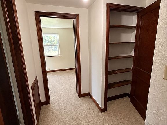 5th image of 4861 Bull Creek Rd #1
