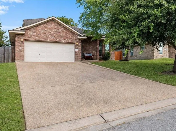 1103 Harrisonburg Ln, College Station, TX 77845