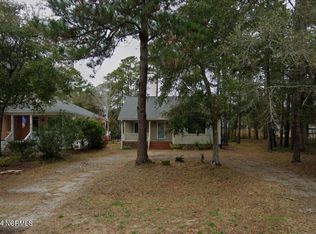 223 NE 57th St, Oak Island, NC 28465