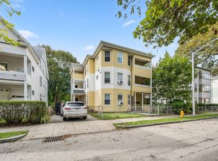 73 Paine St, Worcester, MA 01605