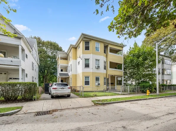 73 Paine St, Worcester, MA 01605