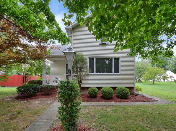516 N Pearl St, Crestline, OH 44827
