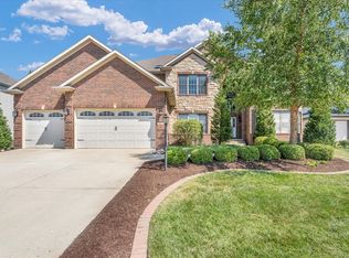 1404 English Oak Dr, Champaign, IL