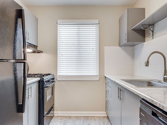 2nd image of 10 San Miguel Dr #902
