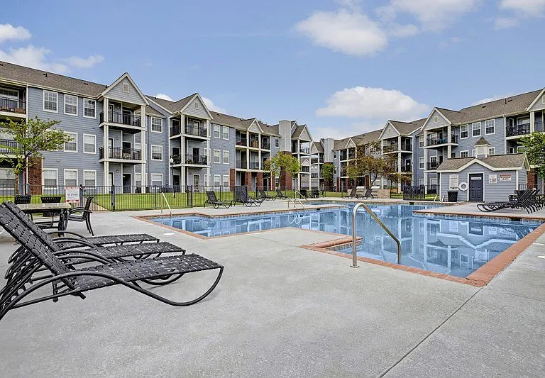 Harbin Pointe Apartment Homes — Photo 18