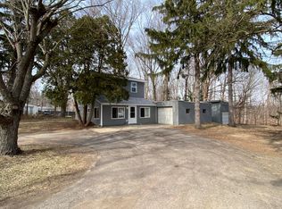 3981 M 63, Saint Joseph, MI 49085