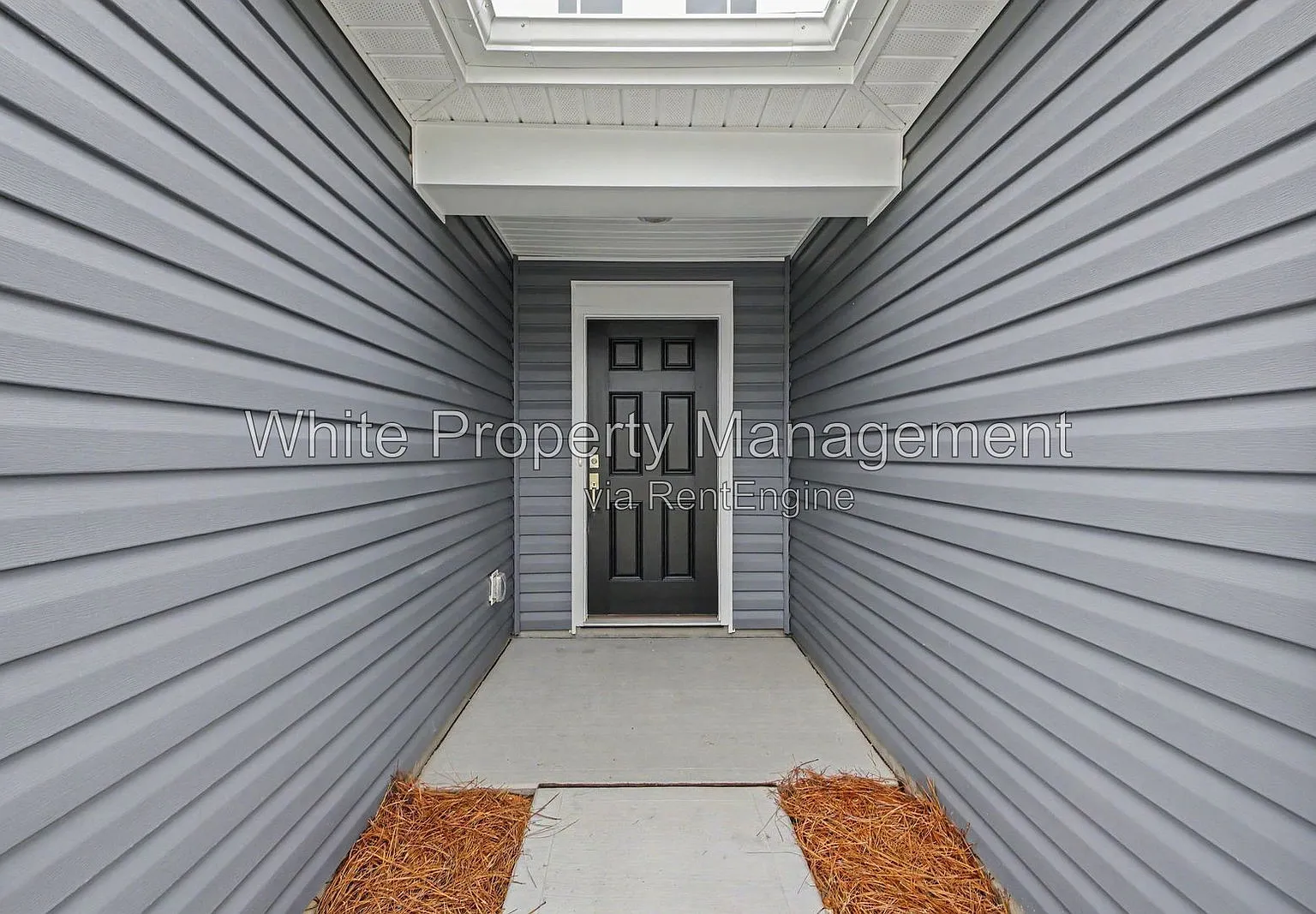 3 bed, 2.0 bath, 1399 sqft, $1,995 — Photo 2