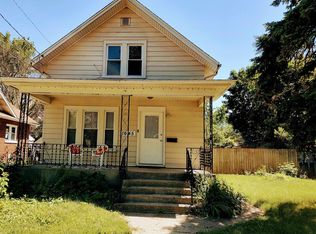 1645 10th Ave, Rockford, IL 61104