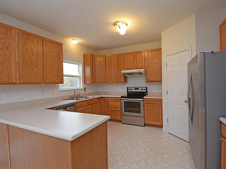 7867 Winding Creek Ct — Photo 7