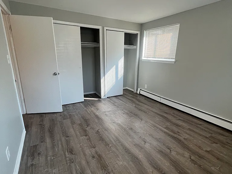 81 Parkview Ave — Photo 7