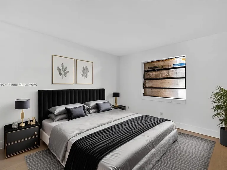 4198 Lakeside Dr #4198 — Photo 4