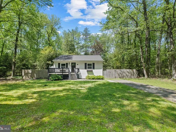 820 Beechwood Ave, Lindenwold, NJ 08021