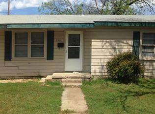 316 W 3rd St, Baird, TX 79504